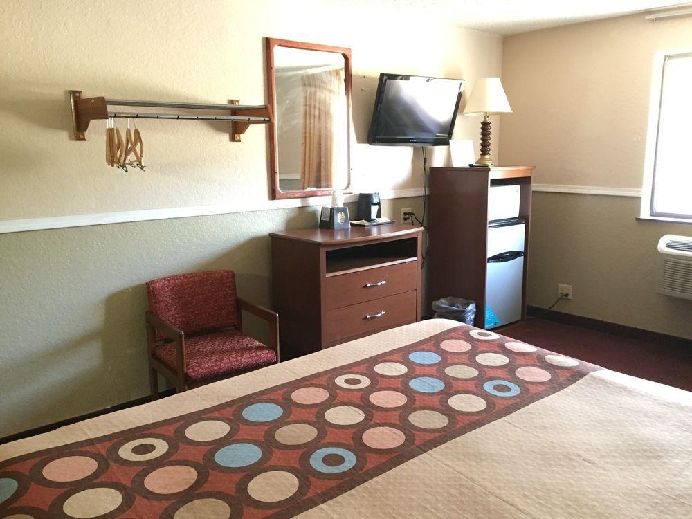Super 8 By Wyndham Bath Hammondsport Area Μοτέλ Εξωτερικό φωτογραφία